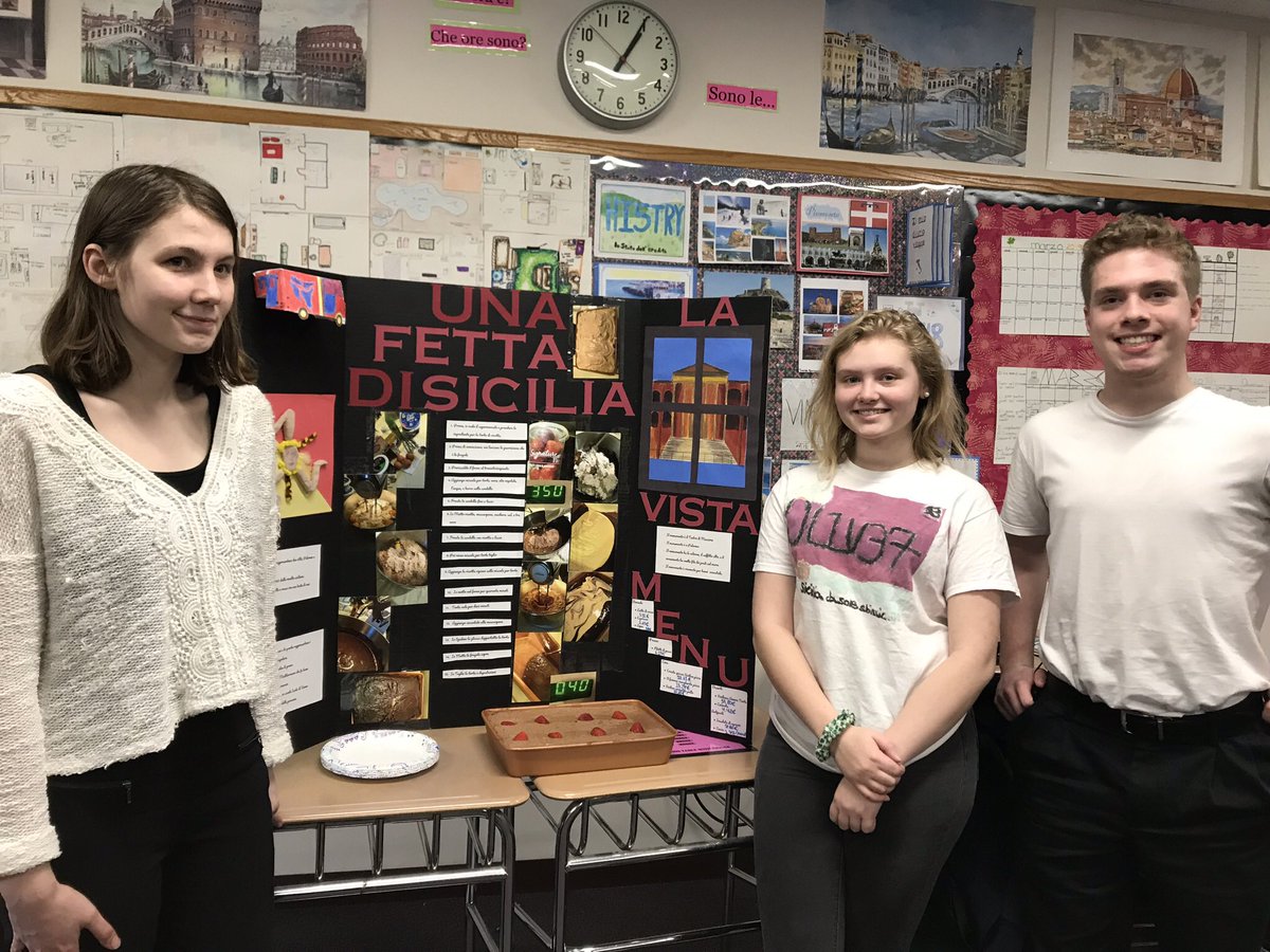 Nipmucitaliano's tweet image. Eva, Vittoria and Fernando’s Sicilian food truck. #worldlanguageweek #mursd