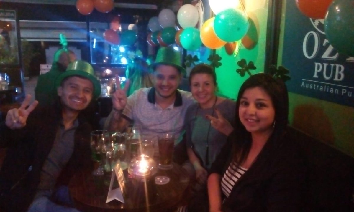 OzyPub's tweet photo. Empezamos el #saintpatricksday #weekend en @OzyPub https://t.co/z5BcrBO0T1