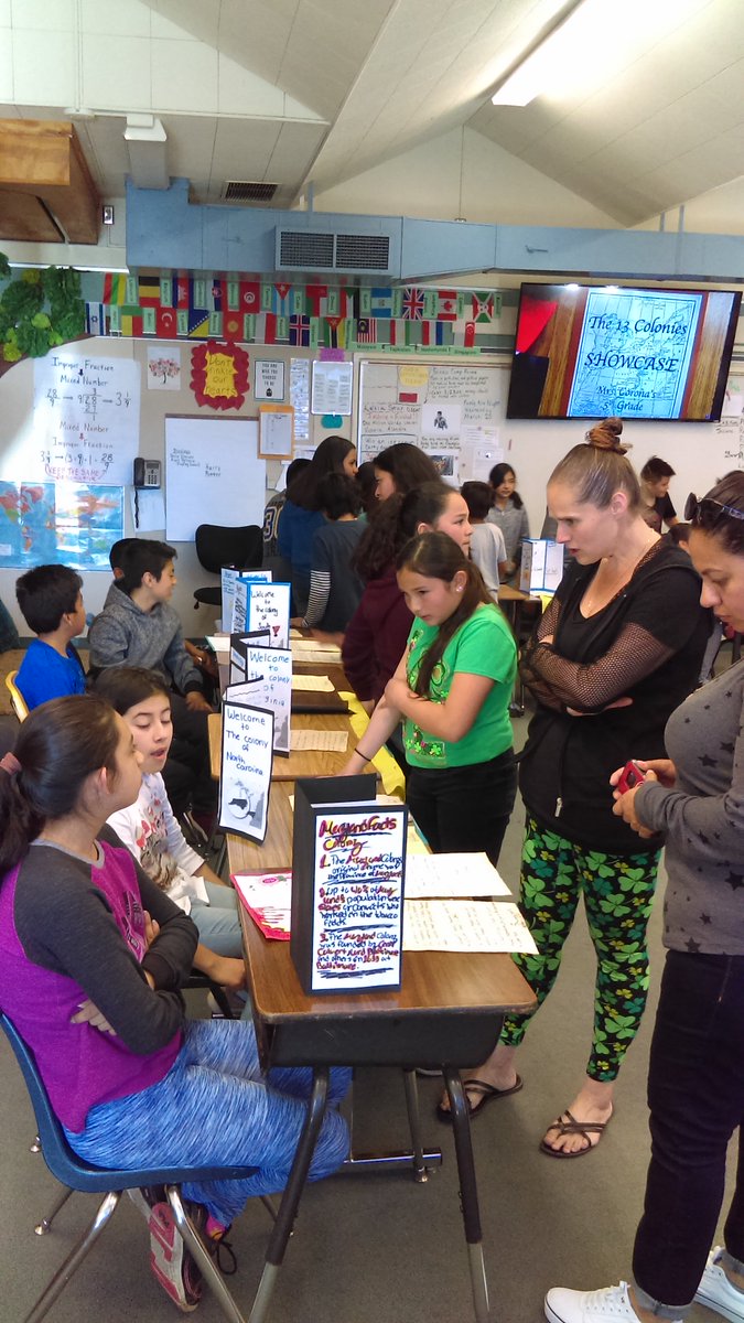 Parents and 4th grade students traveled back to the 1600's and learned a lot about colonial life at the 5th grade Colonial Showcase