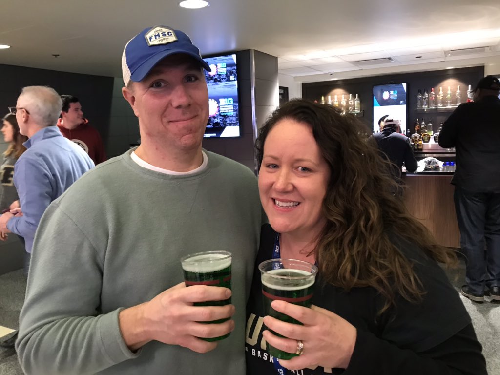 clark3699's tweet photo. Boiler Up Chi-Town #B1GTourney https://t.co/mSwY0ZfCbN