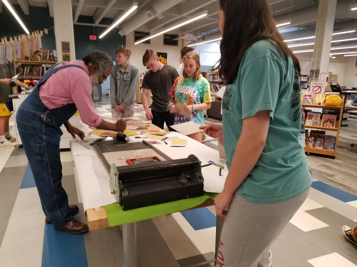 aTT40's tweet photo. Printing time with Amos Paul Kennedy Jr. #wahs_crozet https://t.co/Dv1IfY29ow