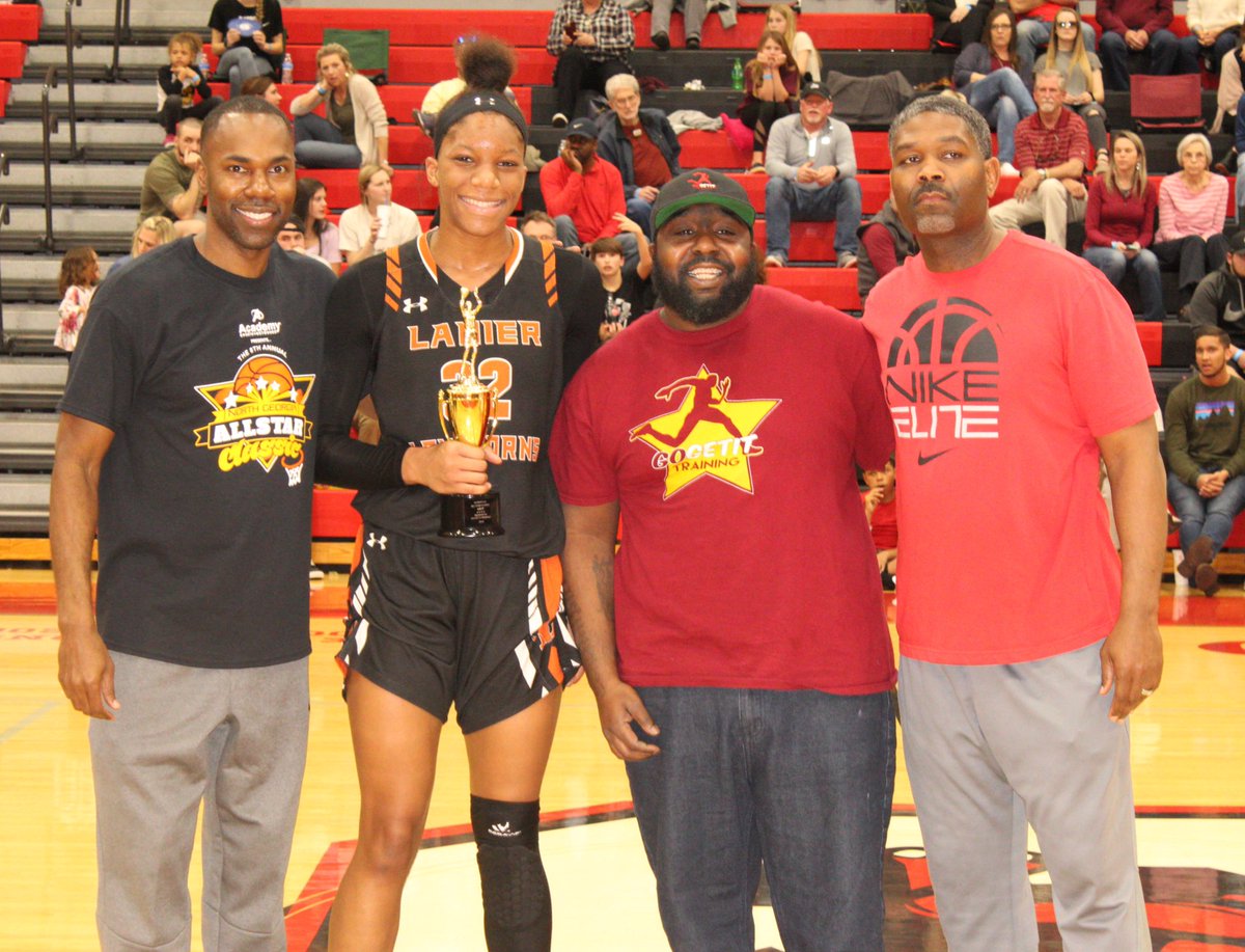 northgareport's tweet photo. #NorthGaAllStarGame
Top 24 Junior Classic
MVP for the Women’s Game
‘20 Christabel Ezumah @christaabel of Lanier HS
Ezumah dominated the game on both ends of the floor
@ngaclassic @slater_coach
#RepTheClassic https://t.co/TVnnqvobi4