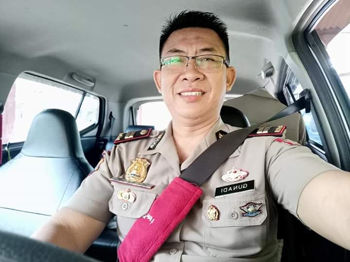 DeaAmel17144731's tweet photo. Alhamdu lilla dh sampai di jkrta....polres jakut https://t.co/T2cuXbHSqn