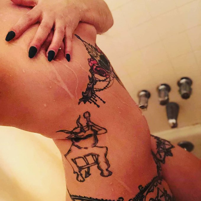 The Immortal Aphrodite! https://t.co/XQkc0wN4xQ