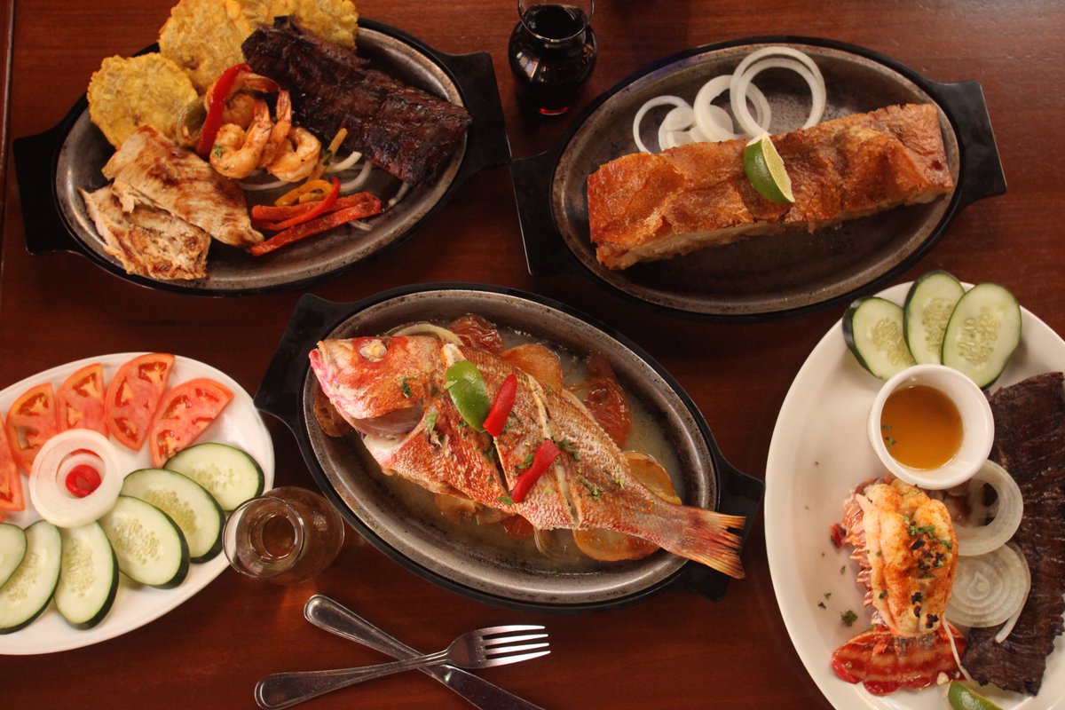 MiBanderaRest's tweet image. Don't feel like cooking? Swing by &amp;amp; we'll take great care of you. We've got all of your favorites! #weekend #churrasco #comida #latineats #treatyoself #unioncity #nj