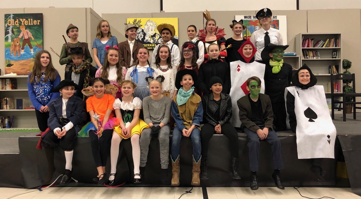 MooreLouise1's tweet photo. Eagle Crest drama students had a  fantastic opening night with their performance of The Enchanted Bookshop!  Bravo Cast, Crew, &amp; director Sandy Mathy! https://t.co/mA9I29gWz6