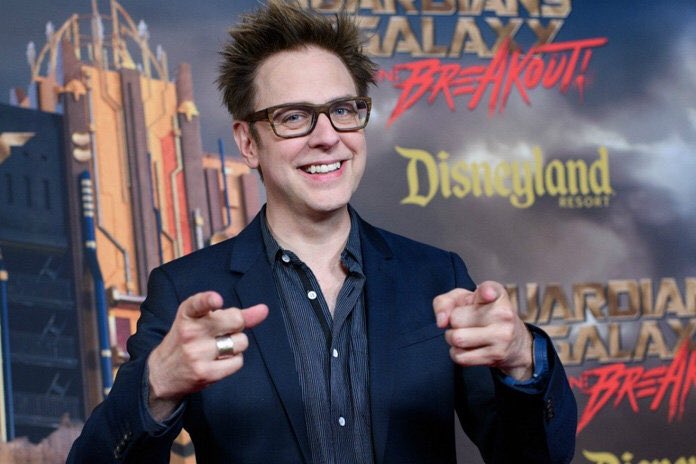สรุป Disney เปลี่ยนใจ จ้าง James Gunn จะกลับมากำกับ Guardians of the Galaxy ภาค 3 ต่อนะครับ ... แต่เจ้าตัวจะกลับมาทำได้ ก็ต่อเมื่อหลังจากเขียนบท และกำกับ Suicide Squad 2 ของ Warner Bros. ให้เสร็จก่อนครับ
