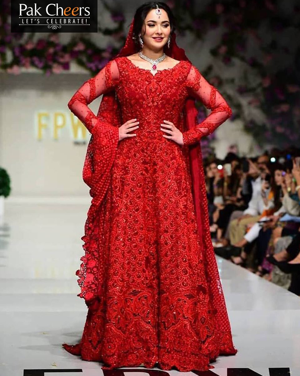 PakCheers's tweet photo. Fashion divas glamorized the stage of FPW2019
PakCheers
Coming Soon
#fashion #fashiondesign #fashiondesigner #fashionista #instafashion #pakcheers #letscelebrate #fashionshow #fpw #fpw2019 #fpw2k19 #fashiondivas #fashioncouture #mayaali #haniaamir #weddingdress https://t.co/jkn0IkWxKW