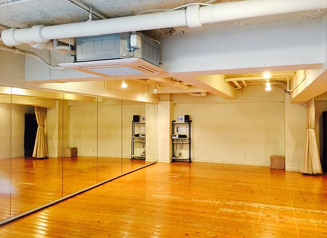 t_CU01's tweet image. 本日のスタジオ空き情報！

CanaryAスタジオ
20：00〜24：00 空きあります。
宇田川Bスタジオ
19：00〜24：00空きあります。

＃3月16日
＃渋谷
＃ダンス
＃レッスン