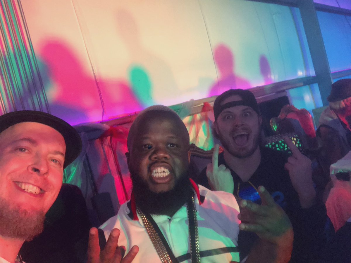 OGkevingill's tweet photo. Your commentary team (l to r)
@KevinGillShow #MidgetMac @JANELABABY 

Thank you @MIKEBUSEY @AJFrancis410 #SausageCastle #SCW https://t.co/8ZqdEkxK5r