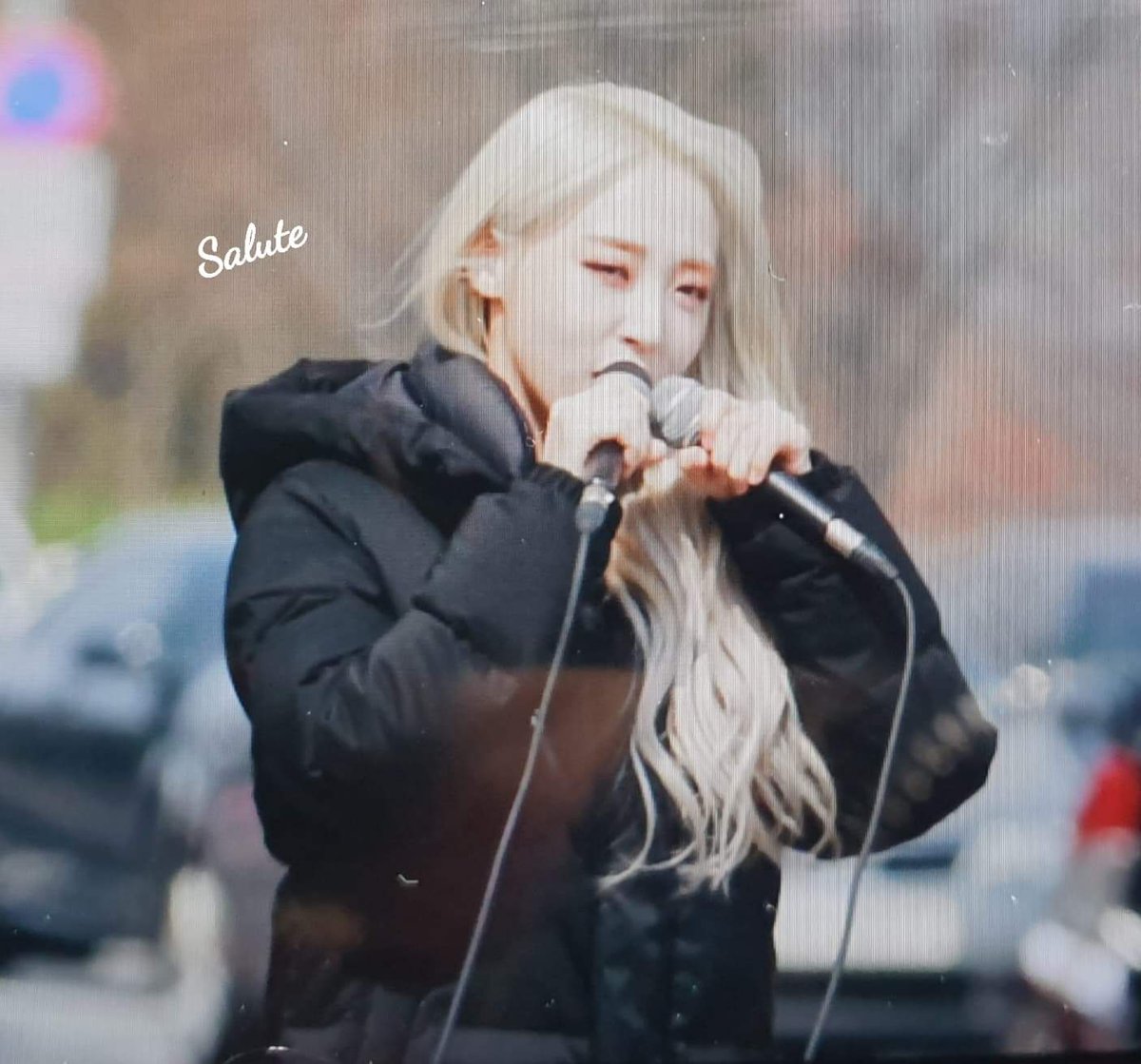 SalutePhoto's tweet photo. 190316 음악중심 미니팬미팅 프리뷰
#마마무 #문별 #솔라 #휘인 #음악중심 #고고베베 https://t.co/02noNFvZnU