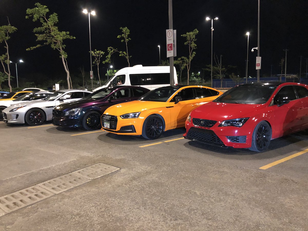 Auto_FanMx's tweet photo. Que opinan de estos duros auto fanaticos! #Auto_FanMX https://t.co/VzDguhFpnF