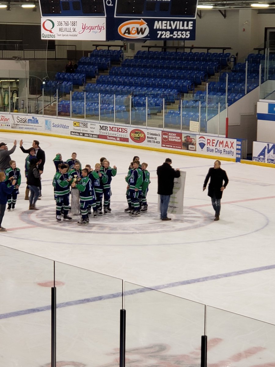 SouthSaskBus's tweet photo. Greg and the entire South Sask Bus Lines staff wish to send a huge Congratulations to the Swift Current SWT Pee Wee AA Broncos on their League Championship win tonight in Melville!!! https://t.co/ZM5eONwojC
