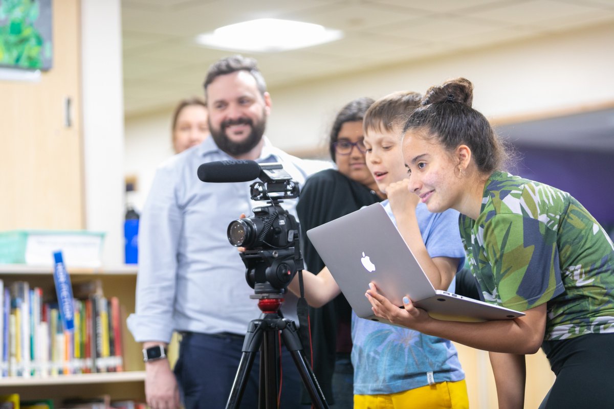 What's the best way to learn?...Immerse yourself in the subject and enjoy what you're doing!  <a href="/ASBIndia/">The American School of Bombay</a> #ASBStudio6 #IntrinsicLearning #BeyondtheClassroom #WhatSchoolShouldBe <a href="/c_alan_johnson/">Craig Johnson</a> @fionacrossthec <a href="/CaseyFaulknall/">Casey Faulknall</a>