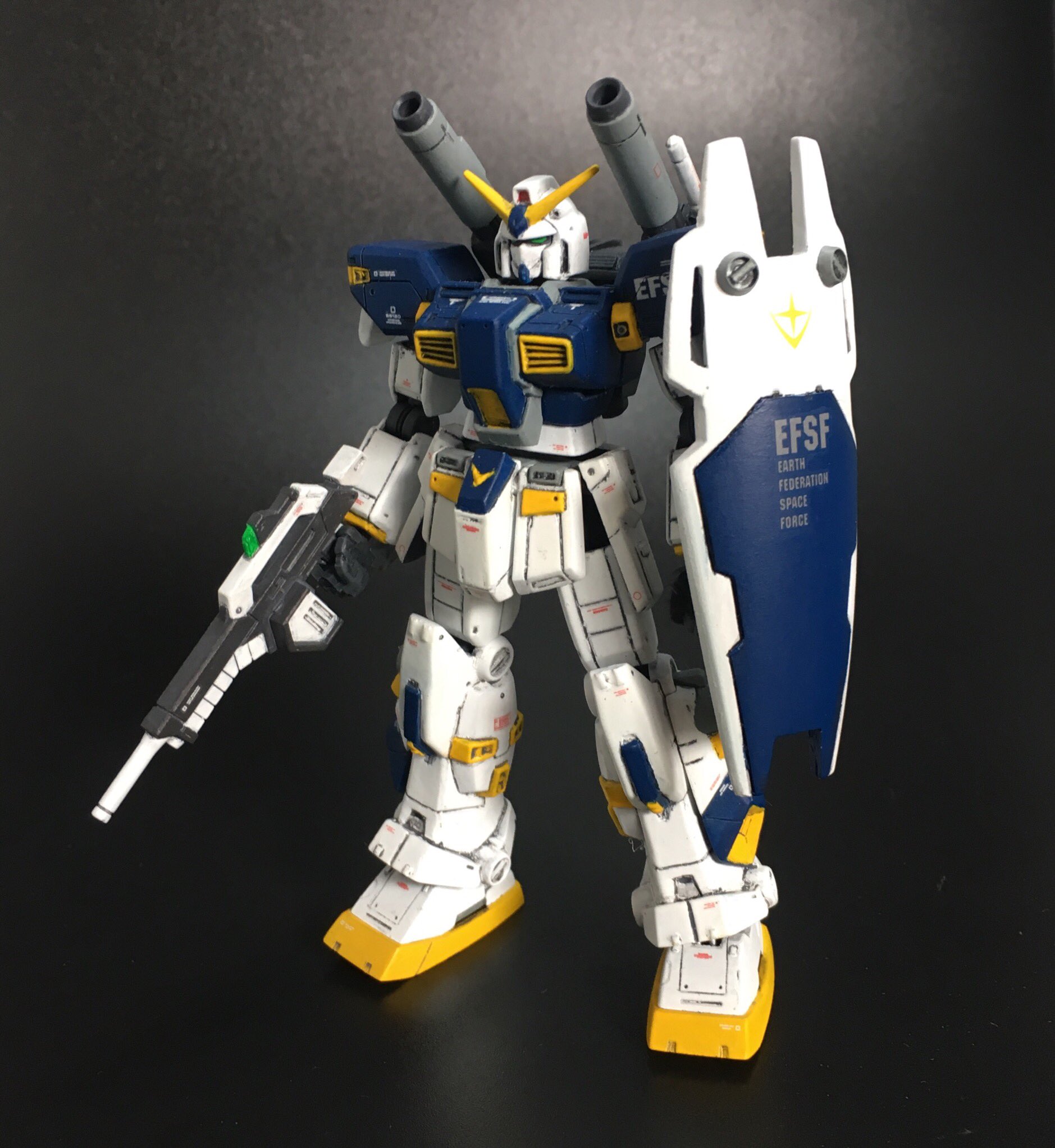 おぐりび Gフレームのマドロック シールドを作成しました 1 144のものを切って削って小さくしました あと ガシャプラマーシードッグも腕の関節を少し修正 Gフレーム マドロック ガシャプラ ボトムズ T Co Xzgh8r5in3 Twitter