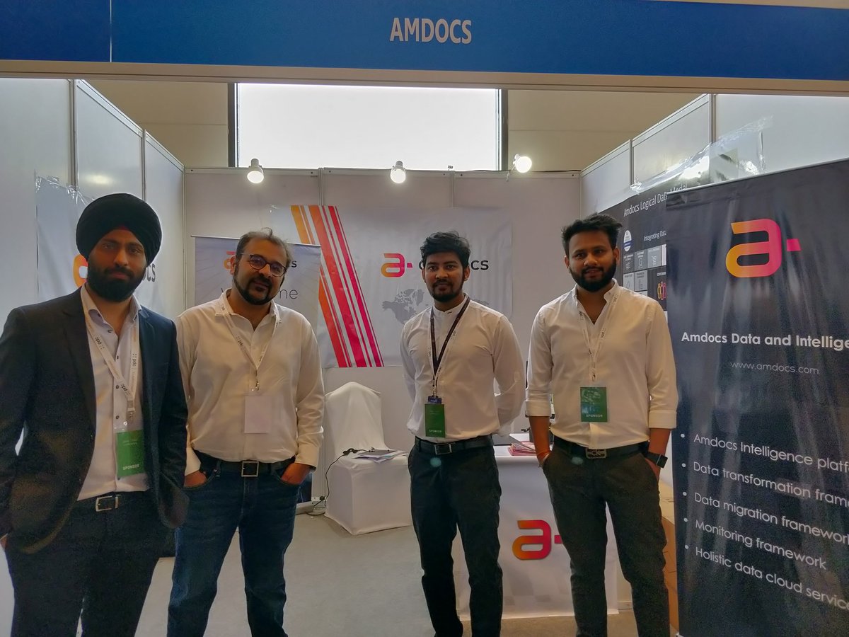 PuneDataConf's tweet photo. Booths are all set! 
Welcoming all the guests.
Knowledge sharing begins.
#PuneDataConference #PDC2019 https://t.co/oH5mMzc8gC