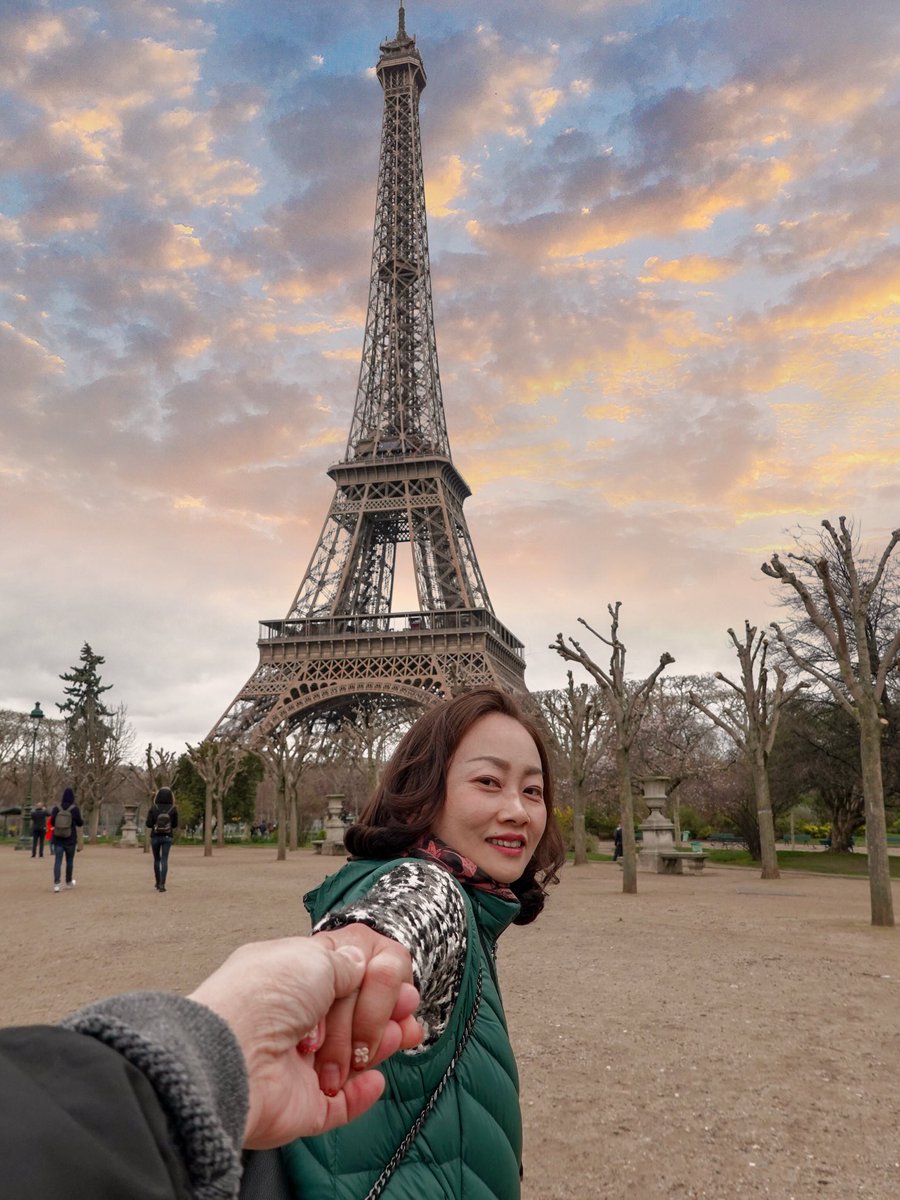 DBizfit's tweet photo. #BizfitInParis
#Bizfitaroundtheworld
#Bizfitlifestyle https://t.co/BiE71eB3HG