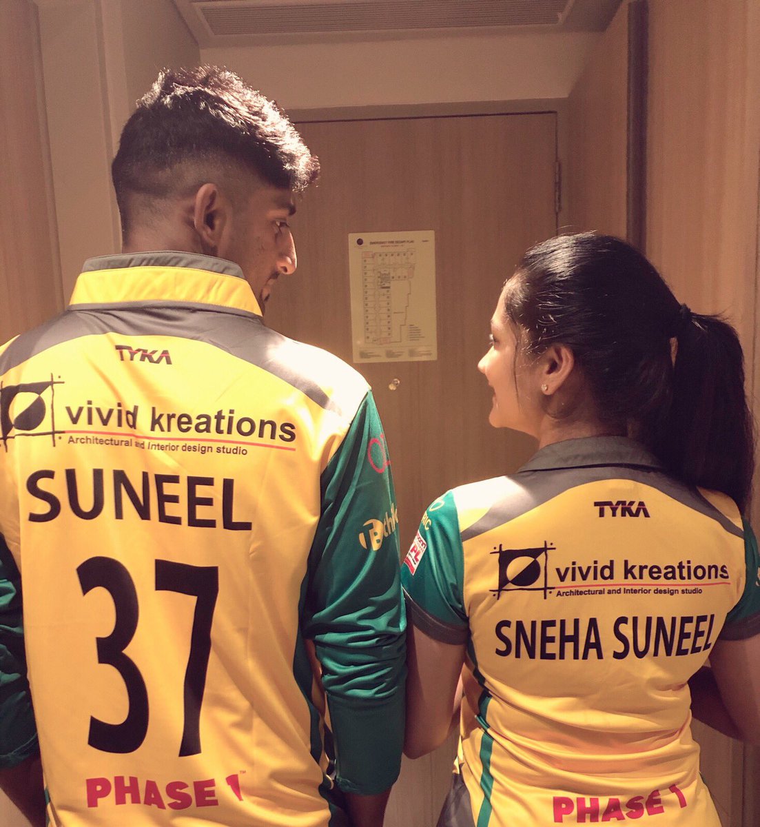 SunilCrick's tweet photo. Tb #kpl https://t.co/O8YFG8Tta9