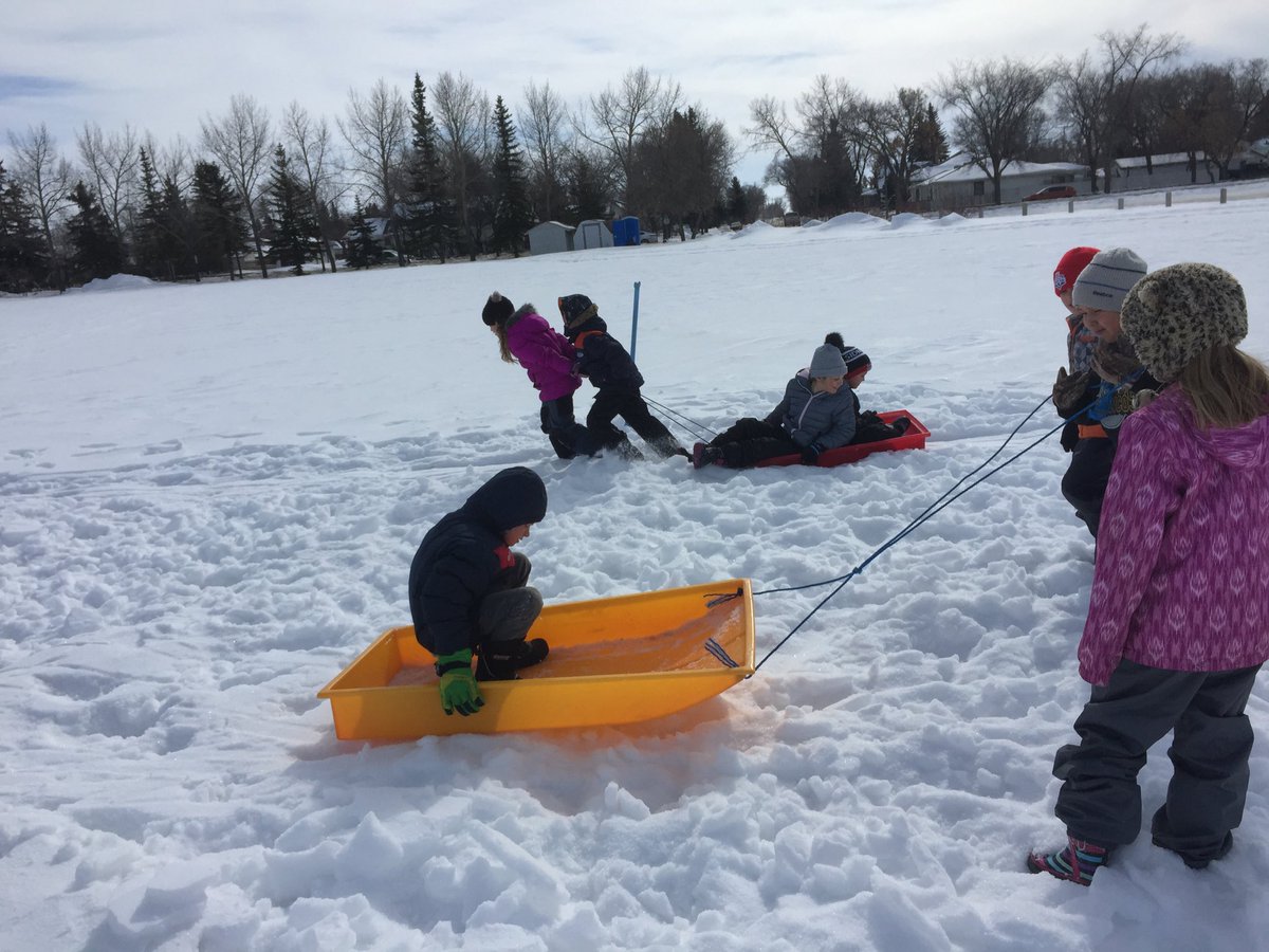 panthershps's tweet photo. A great Friday afternoon to be outside for #physed https://t.co/YqSNAcwy9P