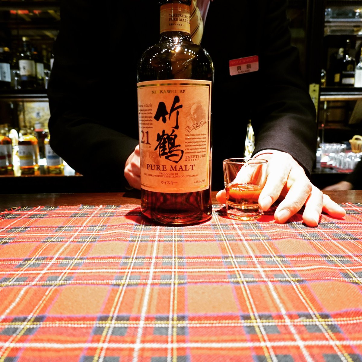 MaltAssembly's tweet photo. Yea..right....this Nikka 21yo is so good...
Log your whisky journey @maltassembly
Download and get connected:
π Google Play: https://t.co/HM4POHudnN
π Apple Store: https://t.co/kzjkqWr3sF
#whisky
#whiskey
#maltassembly
#nikkawhisky
#japanesewhisky https://t.co/ncfKq1Hlq5