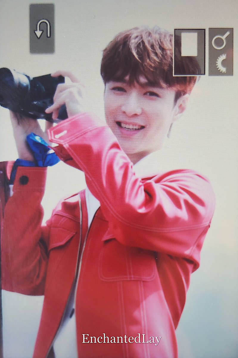 EnchantedLay's tweet image. #lay #LayZhang #GoFighting 03/16/2019 📷@layzhang