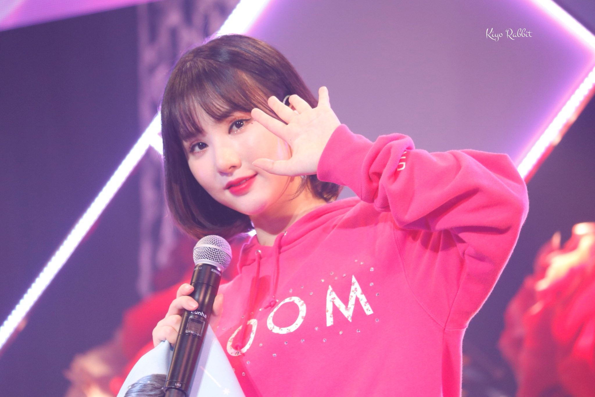 D1x-RbaVYAAhE96.jpg:large