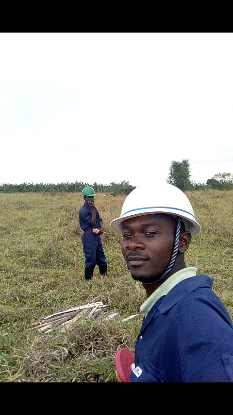 Mujuni_benz's tweet photo. Need services of #farmlayout, Pegging and design as a tool for optimum land utilization. Contact me 0783650672/0700815096.@CTAflash, @Avsi https://t.co/kEdsWQ7b3K