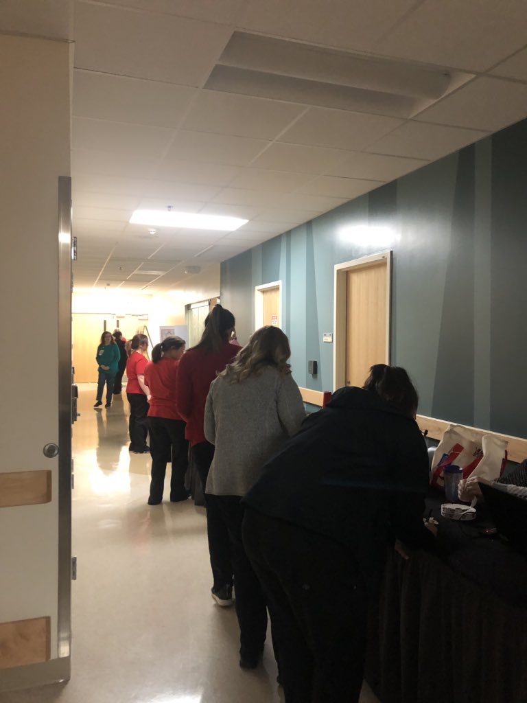 emburnett215's tweet photo. Finishing up Safety Week strong with our final team member safety fair featuring donuts and coffee! We appreciate all our Riley team members and all they do to keep our patients and each other safe! #psaw19 @RileyChildrens @IUHealthTeam https://t.co/ZKXoNhIA7x