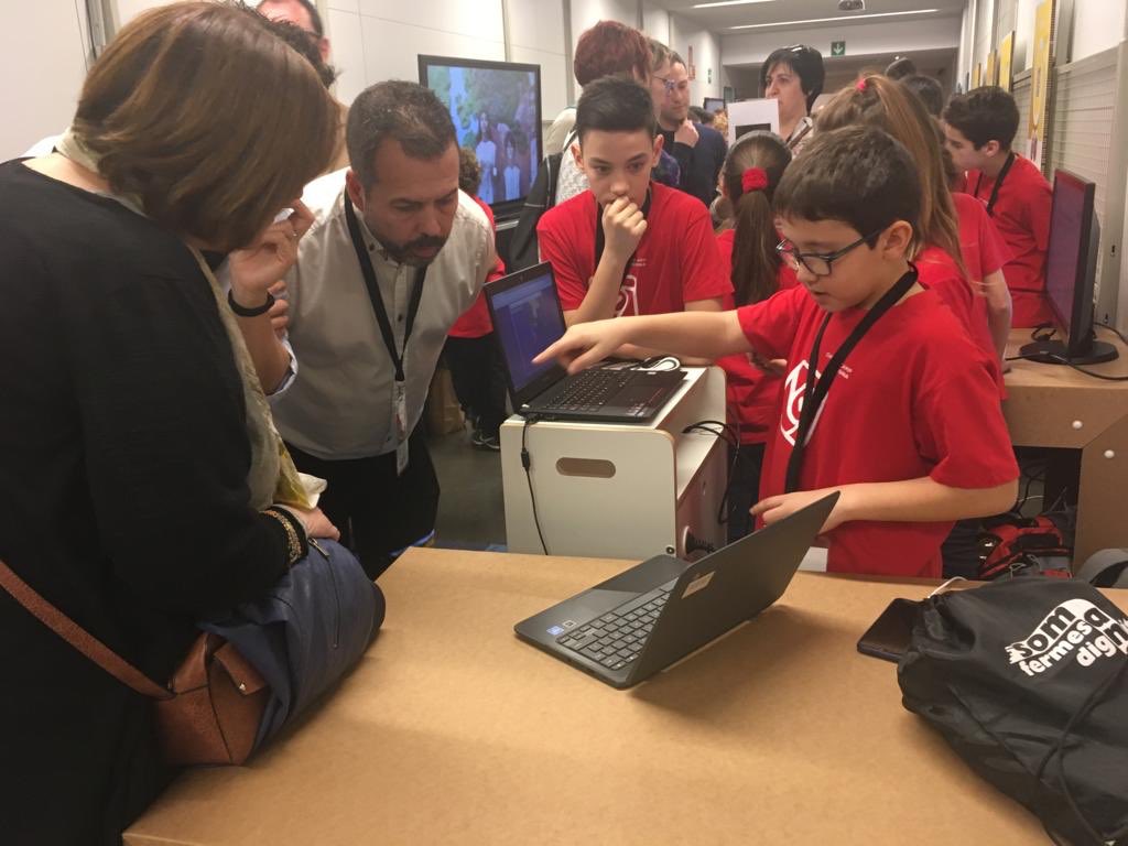 vedrunamanlleu's tweet photo. Ninus #chromecamp2019 #intensament #escolacompetent #escolaoberta #escolapropera #Manlleu #vedrunacatalunya  @AMPAElCarme https://t.co/CmeFJzVKS6