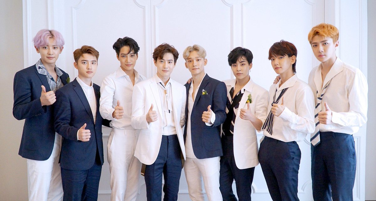 HETING0904's tweet photo. #TwitterBestFandom
#TeamEXO
#SoompiAwards
@weareoneEXO
@B_hundred_Hyun 
中劳在说啥 发的什么看不懂呀 https://t.co/Of9hz6v8j0