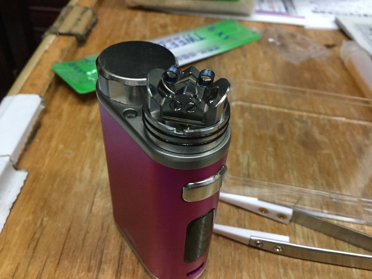 sala1999ch's tweet image. 初ビルドなう！
#VAPE
#looprda
#pico21700