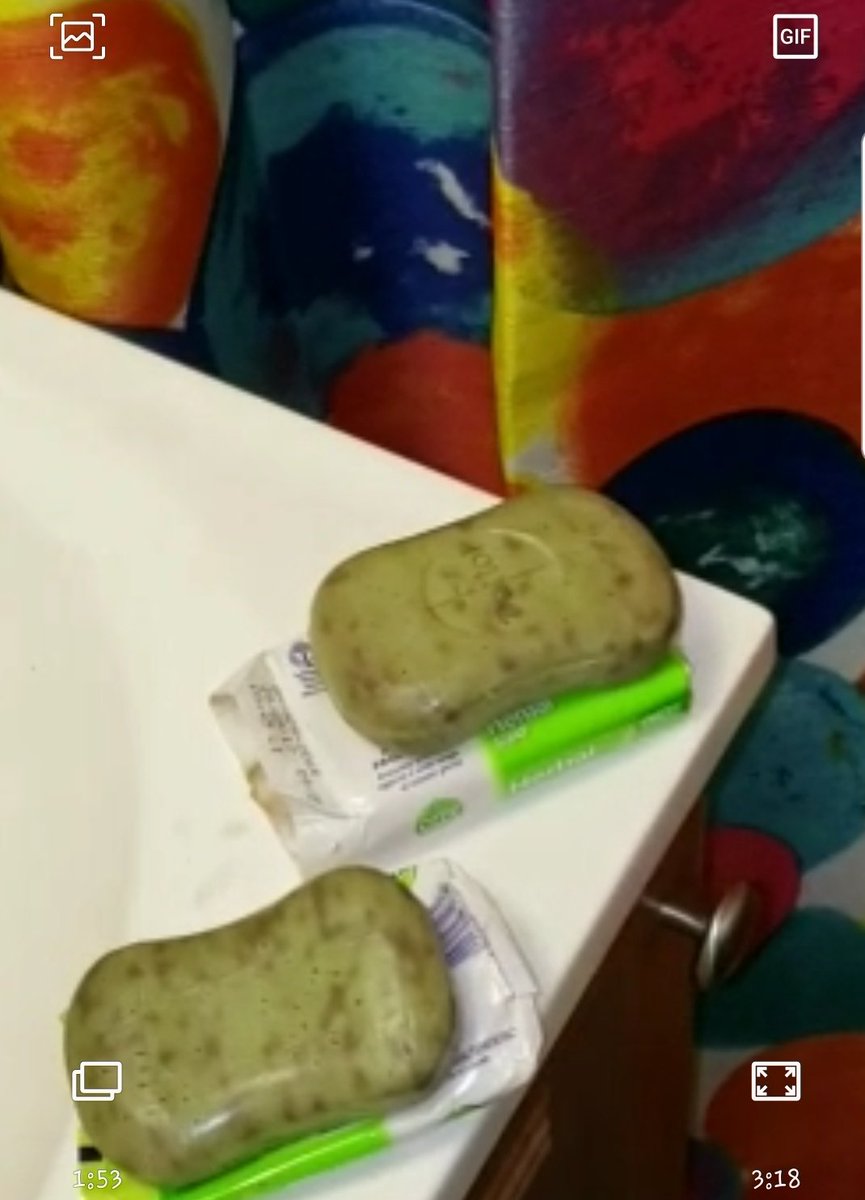 funkyfal's tweet photo. @DettolNigeria @cpcnig  please I need an explanation.Dettol herbal soap o know is lemon colour without any dark patches. Why are these soaps like this? https://t.co/WGjG9XF4NC