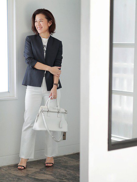 Plst プラステ En Twitter 大草直子 さんの リネンブレンド のジャケットの着まわしレシピをご紹介 カジュアルなデニムスタイルに きちんと感 を添えた着こなしと トレンドのシャツワンピースに 羽織り としてプラスした着こなし ぜひチェックしてくださいね