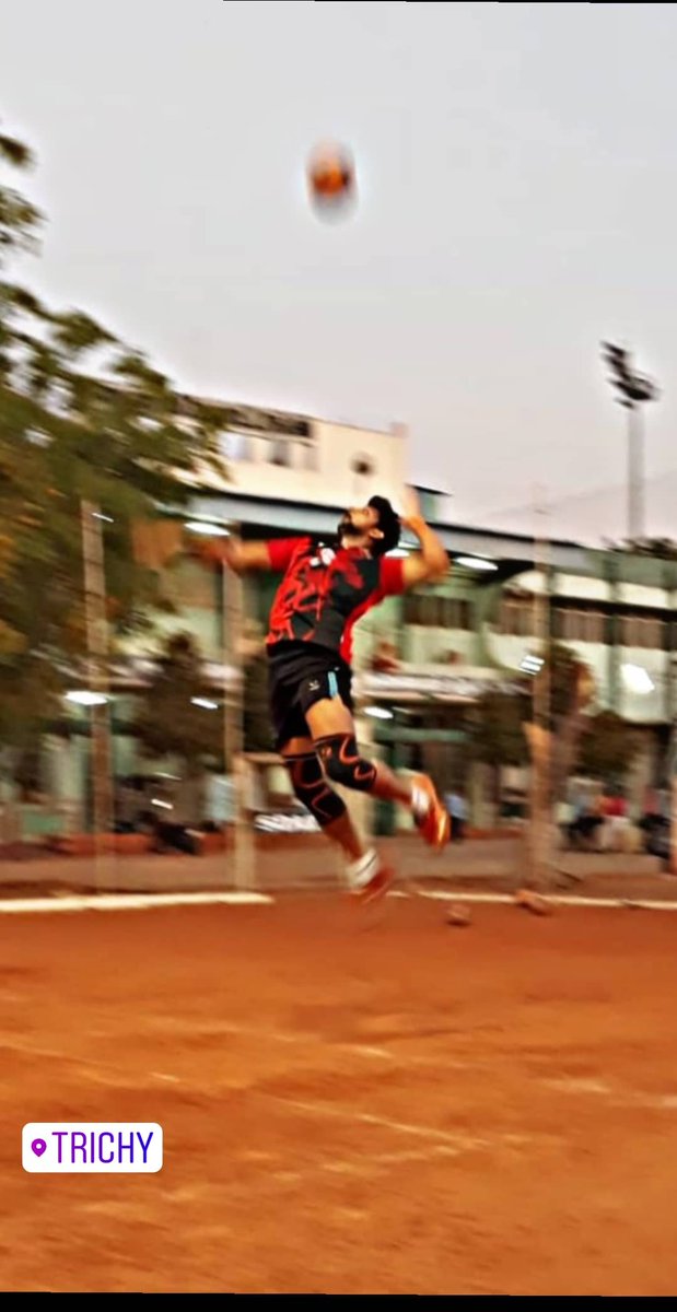 Practice session at Tiruchirapally for All India Public Sector Volleyball tournament.
#indianlic #licofindia #volleyball #passionisprofession #flyhigh
