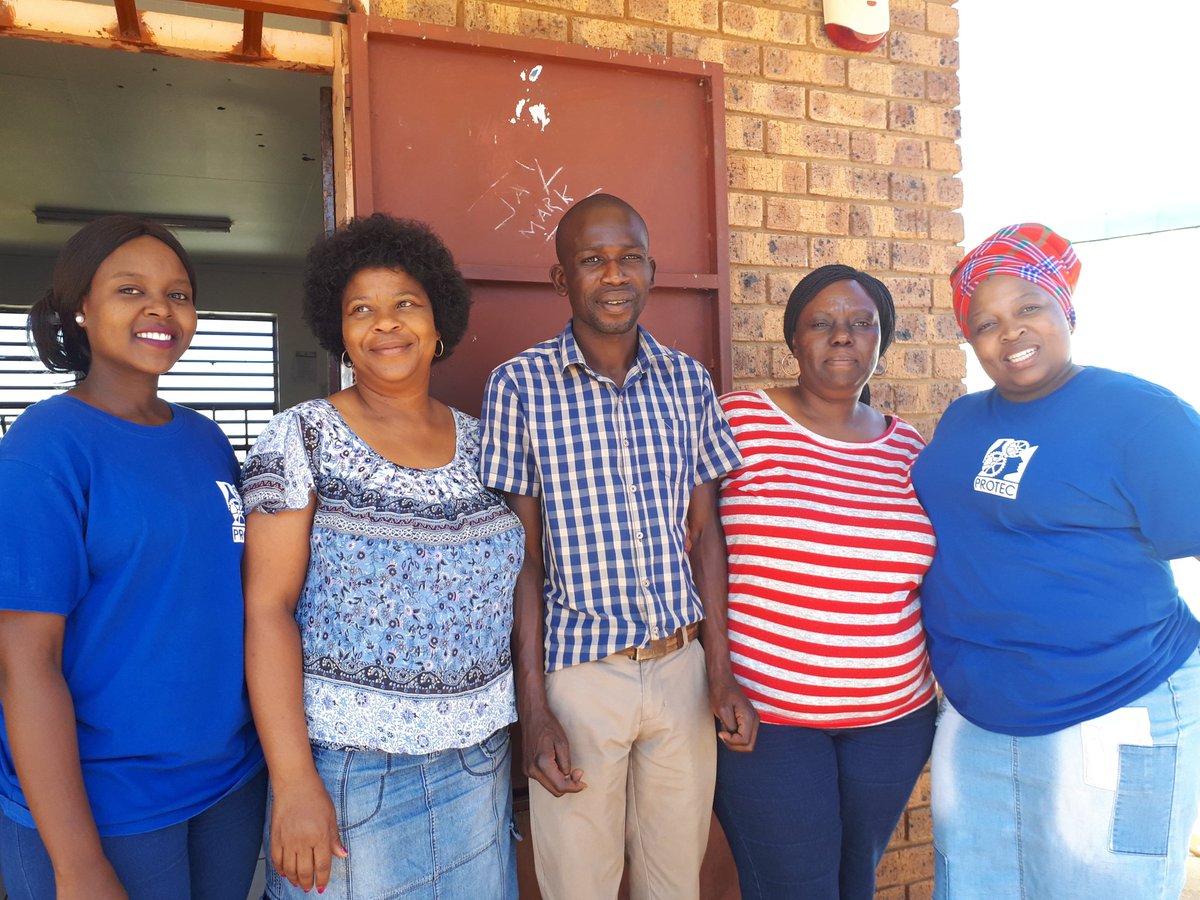 john2Enable's tweet photo. #Protec Tutors ready to make Natural Sciences come alive for learners at Seageng Secondary School using #ITC resources from the #TelkomFoundation #STEM #ICT4Ed https://t.co/GcfFSiZXkv