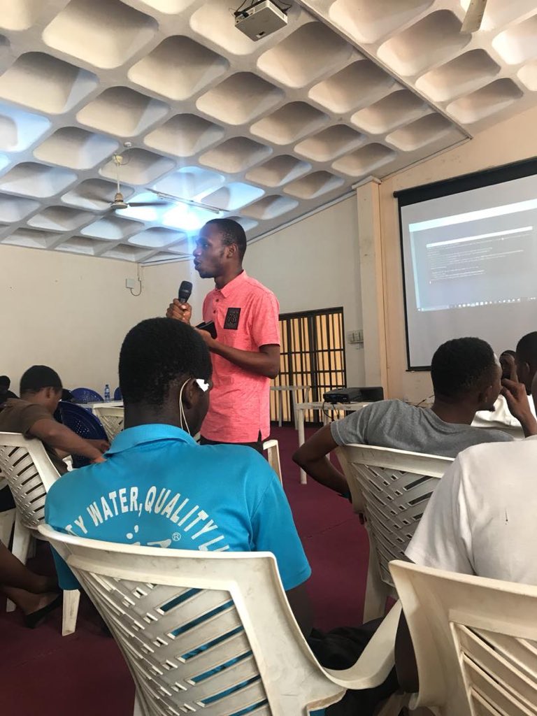 iam_donolaf's tweet image. Getting serious @forLoopUnilorin #ForloopUnilorin #Forloopabuja #ForLoop #Forloopafrica #Forloopafrica