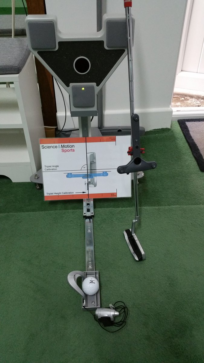 CRAIGLEE337's tweet image. Putting lessons with #samputtlab indoors and 40 foot outdoor putting green @SAM_Sports