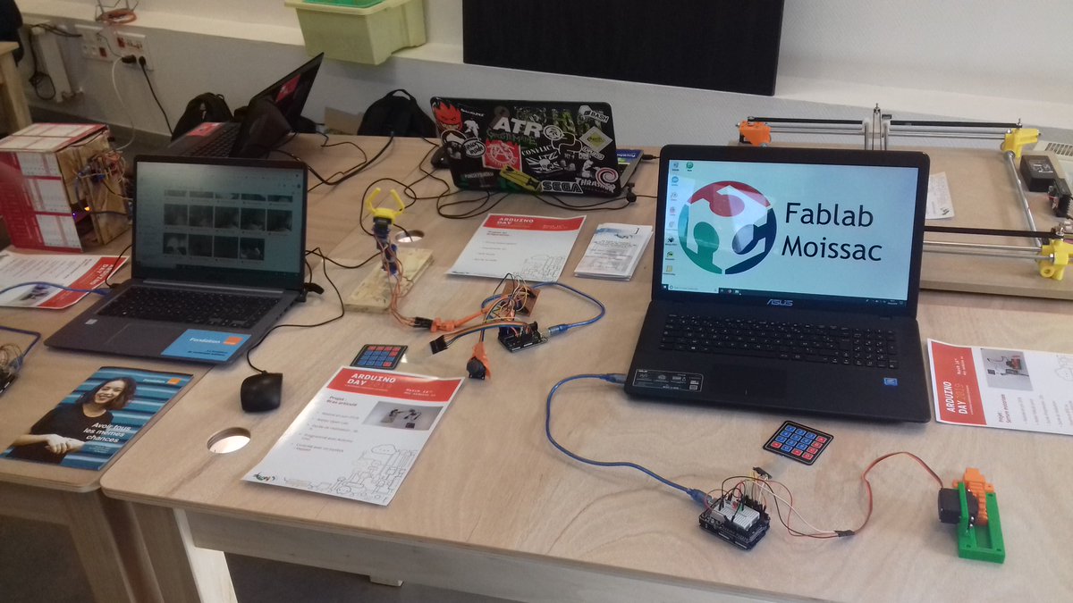 AssociationMAJ's tweet photo. Installation réussie pour participer à l'#ArduinoDay à Caylus avec les 4 Fablabs départementaux ! Merci au #FablabOrigami pour son accueil et l'organisation ! @AssociationMAJ @FondationOrange https://t.co/A3NIFdmz1y