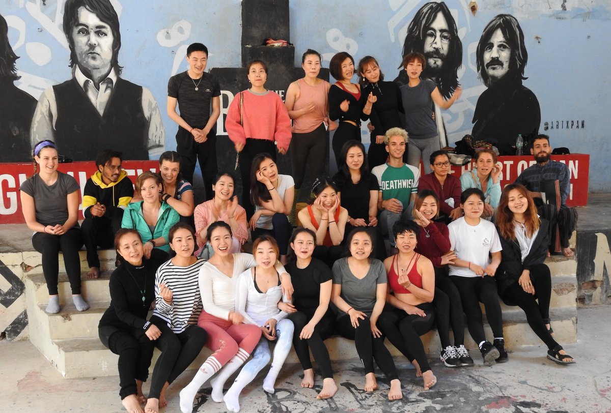 RysRetreats's tweet photo. #love yourself. It is important to stay #positive because #beauty comes fro the inside out. 
#yogateachertraining #100houryogateachertraining #200houryogateachertraining #bestyogaschool #rishikeshyoga #yogainrishikesh #yogaschoolinrishikesh https://t.co/xMzgWaJUu5
