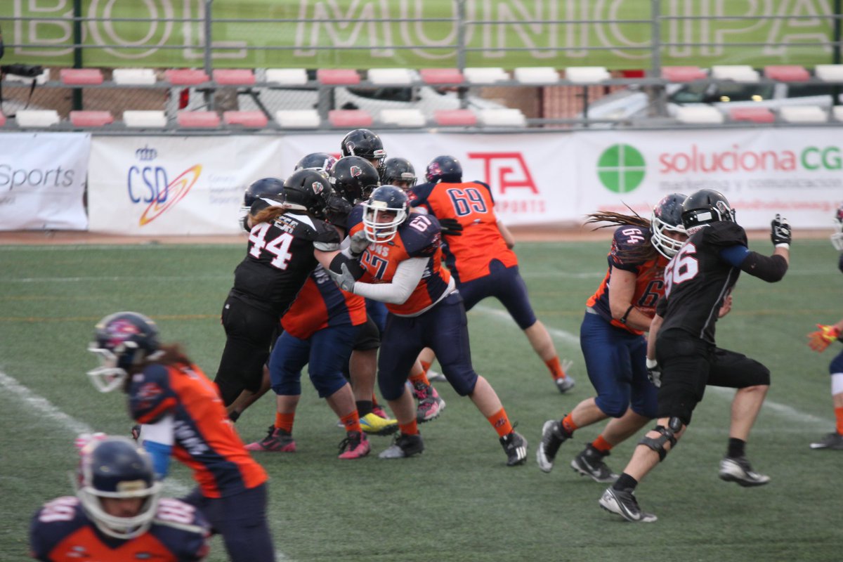 GranadaLions's tweet photo. Con nuestro equipo ya en camino hacia Murcia, os recordamos que hoy a las 17:00 se disputará el partido contra @MurciaCobras
#GoLions

https://t.co/hQffygHWoP https://t.co/KYD0kaE8W6