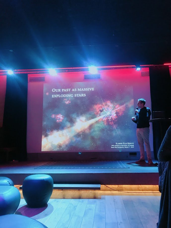 NNReykjavik's tweet image. Nerd Nite Reykjavik v.4 "Our past as massive exploding stars" presenation by Kasper Heintz #explodingstars #starexplosion #supernova #supernovae #reykjavik #Icelandevents #vidburdir #whatsoniceland #bjor #studentakjallarinn #science #astrophysics #nerdnitereykjavik #nerdnite