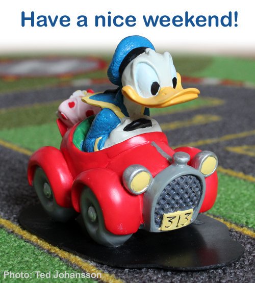 tedjohansson_sw's tweet photo. With this figurine from my That's Donald collection I wish everybody a nice weekend! 😃
#donaldduck #andersand #akuankka #kalleanka #paperino #comiccars #comic #disneyfigurine #disneyfan #waltdisney #disney #disneymerchandise #disneythings #disneycollector #disneycollectibles https://t.co/JwIrHDxOmW