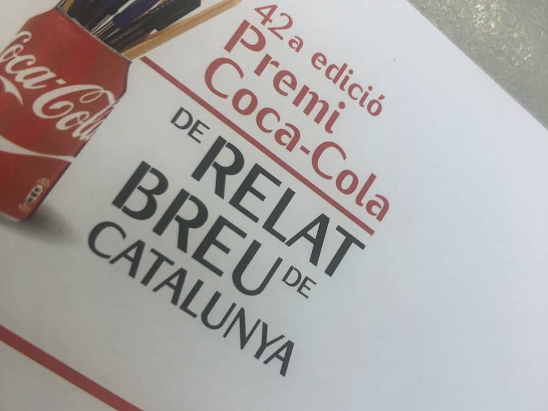 PadreDamianSSCC's tweet photo. Matí d'imaginació 💭🤔 i escriptura ✍️ pels alumnes de #2nesopd que han estat seleccionats per participar a la 42a edició #premicocacolarelatbreu Molta sort a tots i a gaudir de les lletres! #talent @CocaCola_es #sortimdelaula https://t.co/IO6J3lzVSb