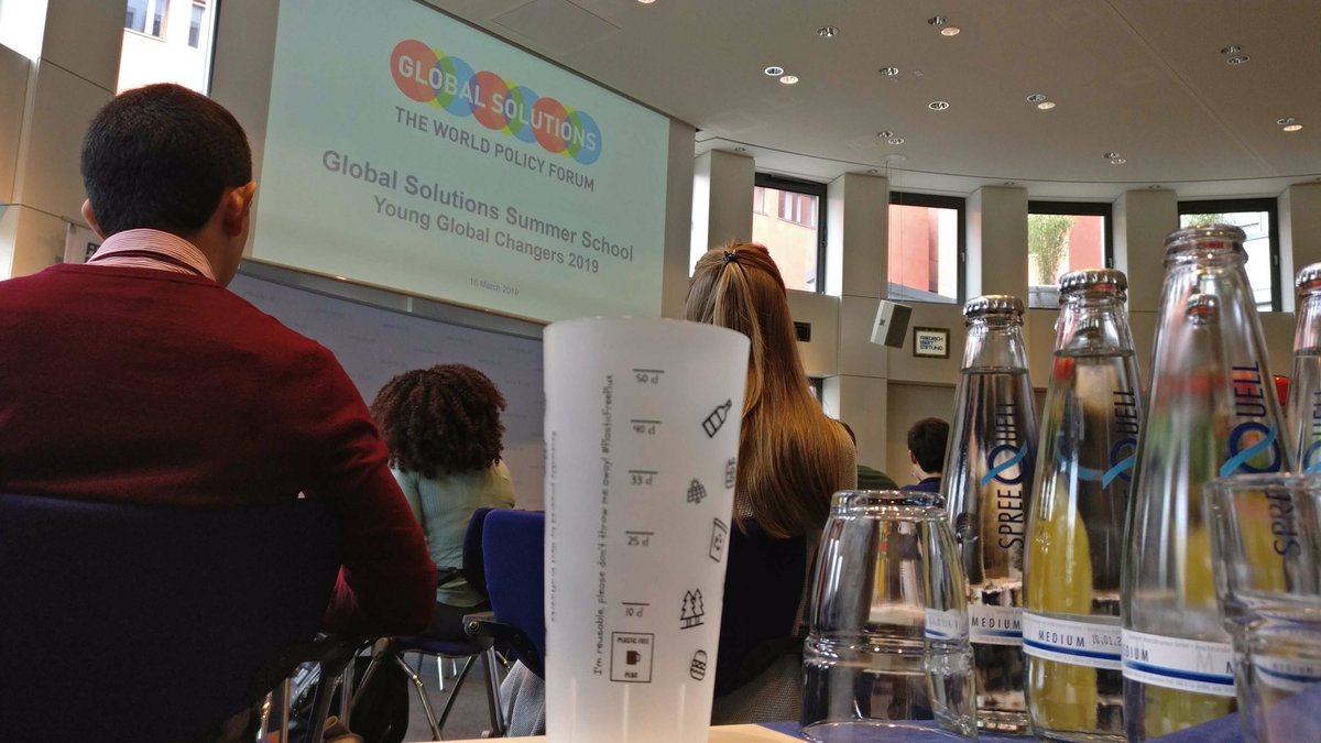 🔴 Here we go, the Young Global Changers Summer School ahead of the @glob_solutions Summit in #Berlin just kicked-off. Glad to be here with more than 90 other engaged #doers and #problemsolvers from around the world 🌍 💪🏻@FESonline  #YGC19 #GlobalSolutions #PluxCup