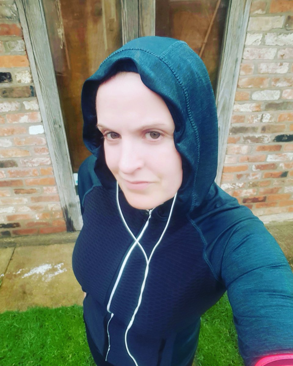 trudy_dolphin's tweet photo. Saturday morning #run in the rain. #drownrat #health #fitness #wellbeing #fitat40 #worthit πͺπ https://t.co/L7wMDe6KdL