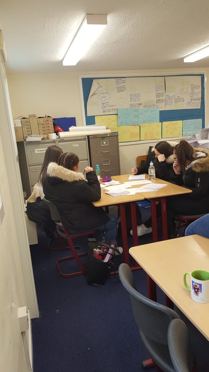 StPaulsPhysEd's tweet image. Higher PE pupils working hard on scenarios at Saturday School. #7weekstogo