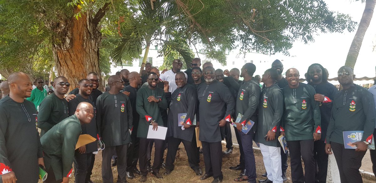 APSU_94's tweet photo. We dey Rep ankasa! #APSU94 #APSUSpeechDay https://t.co/WeUMDMayhy