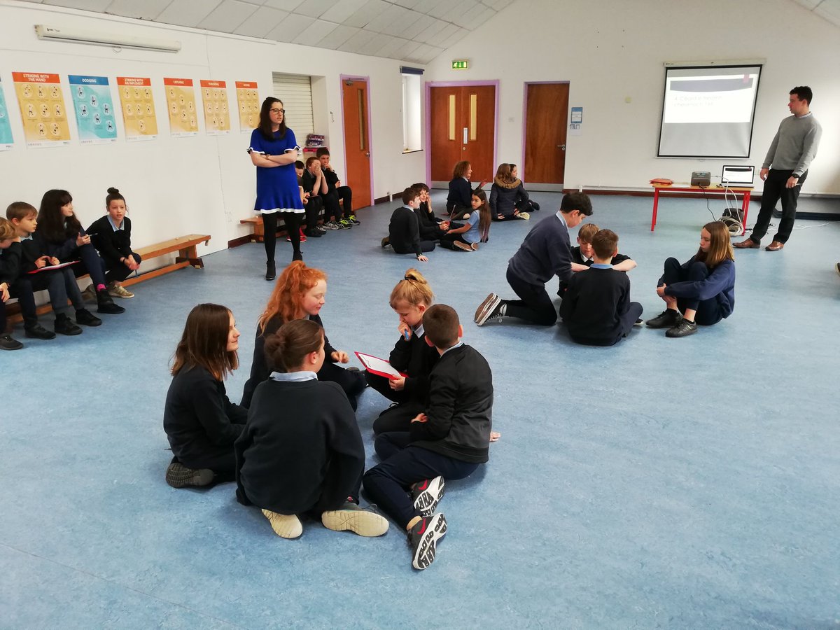SchullNS's tweet photo. Well done to 5th &amp; 6th classes who participated in a Tráth na gCeist yesterday. Comhghairdeas leis na buaiteoirí! 🏆 #SnaG19 @SnaGaeilge https://t.co/pArsMhSKgZ
