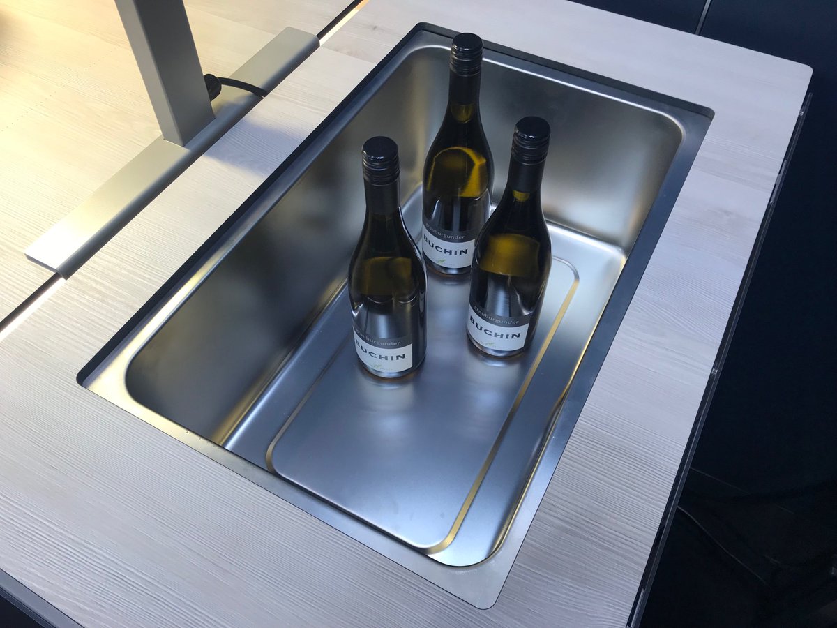 VENTA Büchin Design tweet media