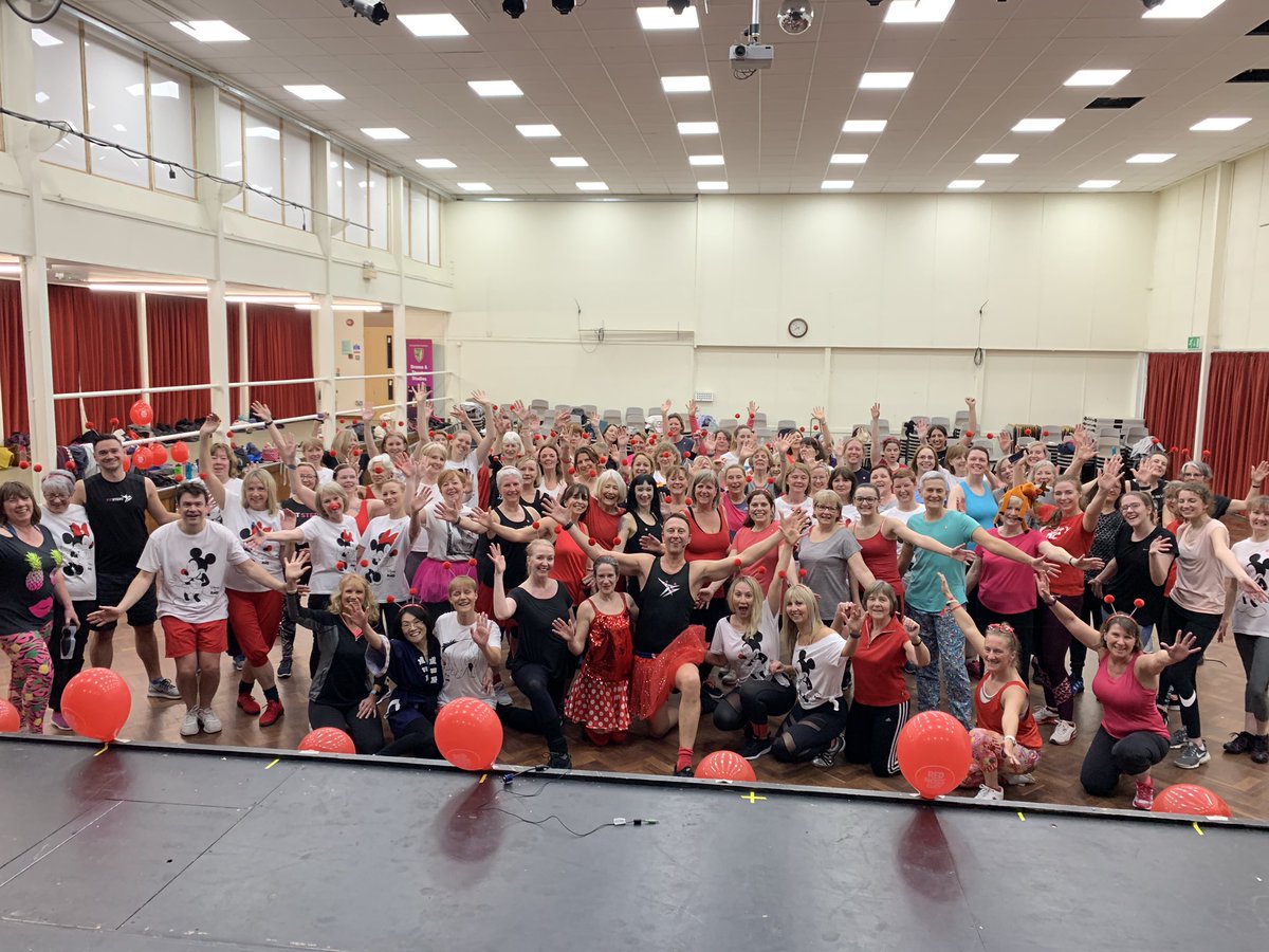 ianwaite's tweet photo. Didn’t we have an amazing time last night. Raising money for @comicrelief 🔴 #RedNoseDay with a @Fit_Steps class at St Crispin’s School Wokingham. Thanks to everyone’s generosity we raised £1️⃣5️⃣0️⃣0️⃣! THANK YOU THANK YOU THANK YOU This will go a long way WELL DONE!! 👊🏼🙌🏼👏🏼👍🏼😘👯‍♀️ https://t.co/xjKXHfTjZ0